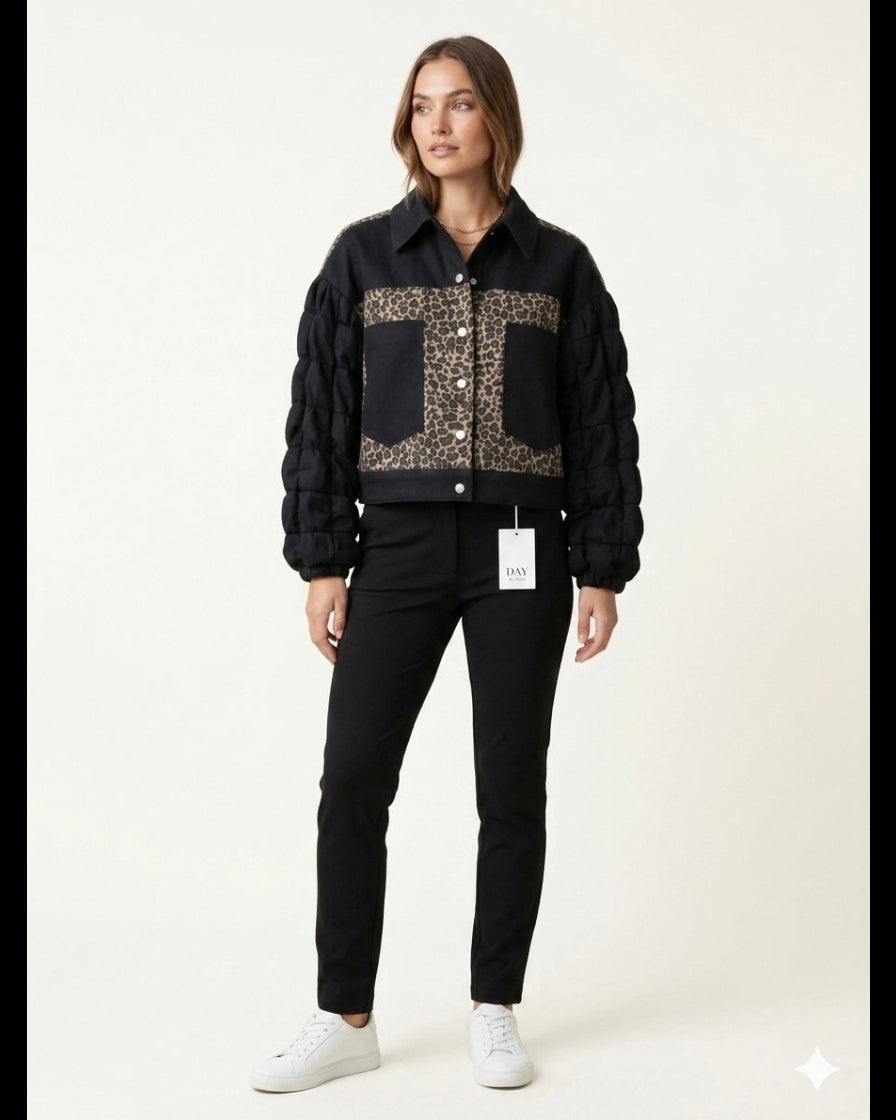 chaqueta-denim-oversize-animal-print-1