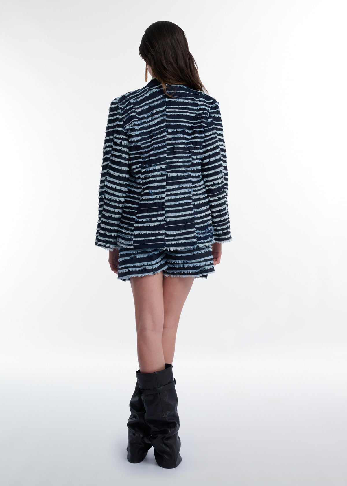 Day Latitude Set Sartorial Blazer & Short  Denim Deshilachado Vista Posterior